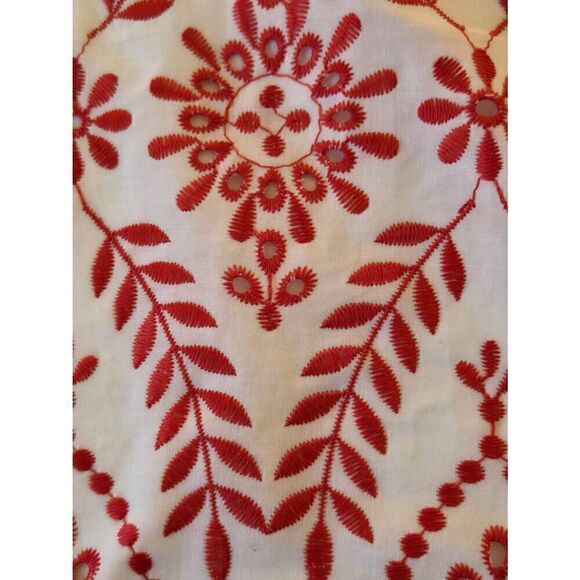 Ann Taylor Womens Sleeveless Red White Embroidered Cotton Tank Blouse Medium Pet - Picture 7 of 11